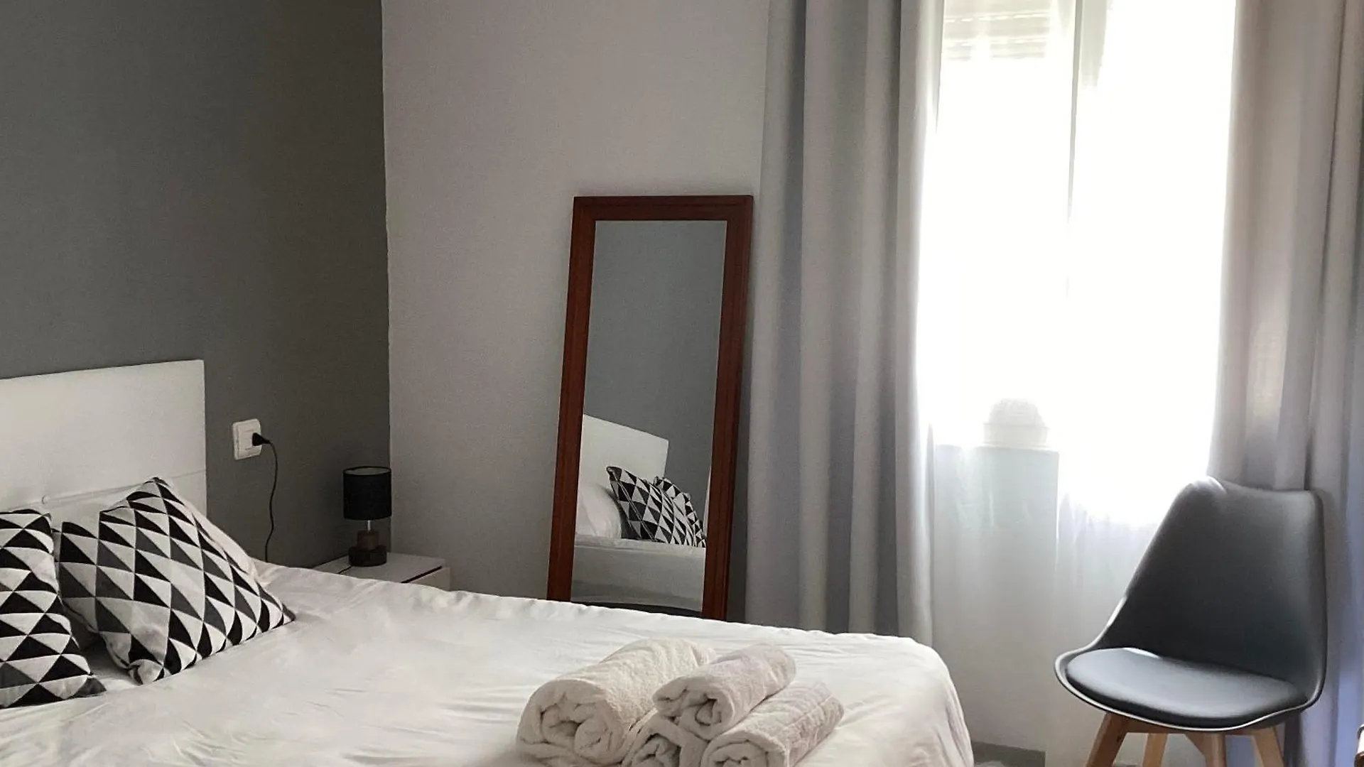 Appartamento Aire - Centro Palafrugell - Solo Adultos - Mascotas Si